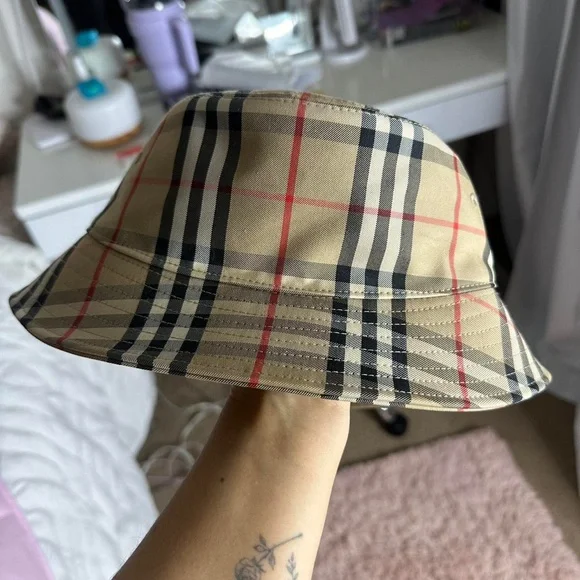 Burberry Women's multi Hat
